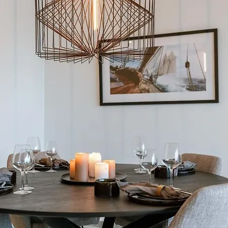 Appartement Huswell - Beautiful Overlooking The Marina Ostende